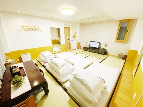Onefloor charter 3 Japanese rooms Same price / Tokushima Tokushima