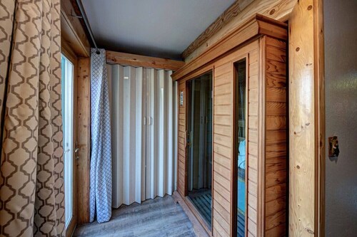 Stunning Cabin Minutes From Shasta Lake
