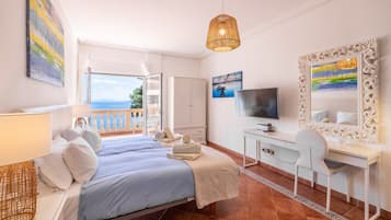 5 slaapkamers, een strijkplank/strijkijzer, gratis wifi, beddengoed