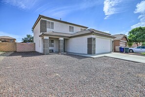 Exterior - Private Pool Oasis | Near State Farm Stadium (El Mirage)