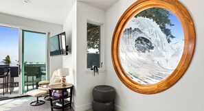 Interior - Wave House (Santa Cruz)