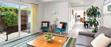 Smart TV, fireplace, offices
