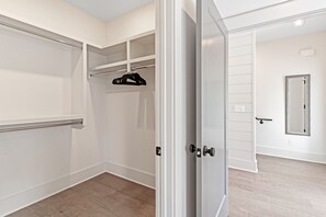 Interior - *SLEEPS 12* Keep the Secret *EAST NASH4* 4BR* 4BA* (Nashville)