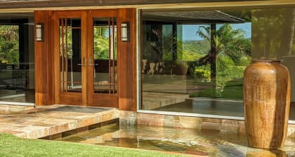 Private Villa on 3 acres with Pool and Spa TVNC-4195