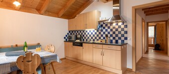 Holiday Apartment "Talblick Hinterproslhof" with Mountain View, Balcony & Wi-Fi