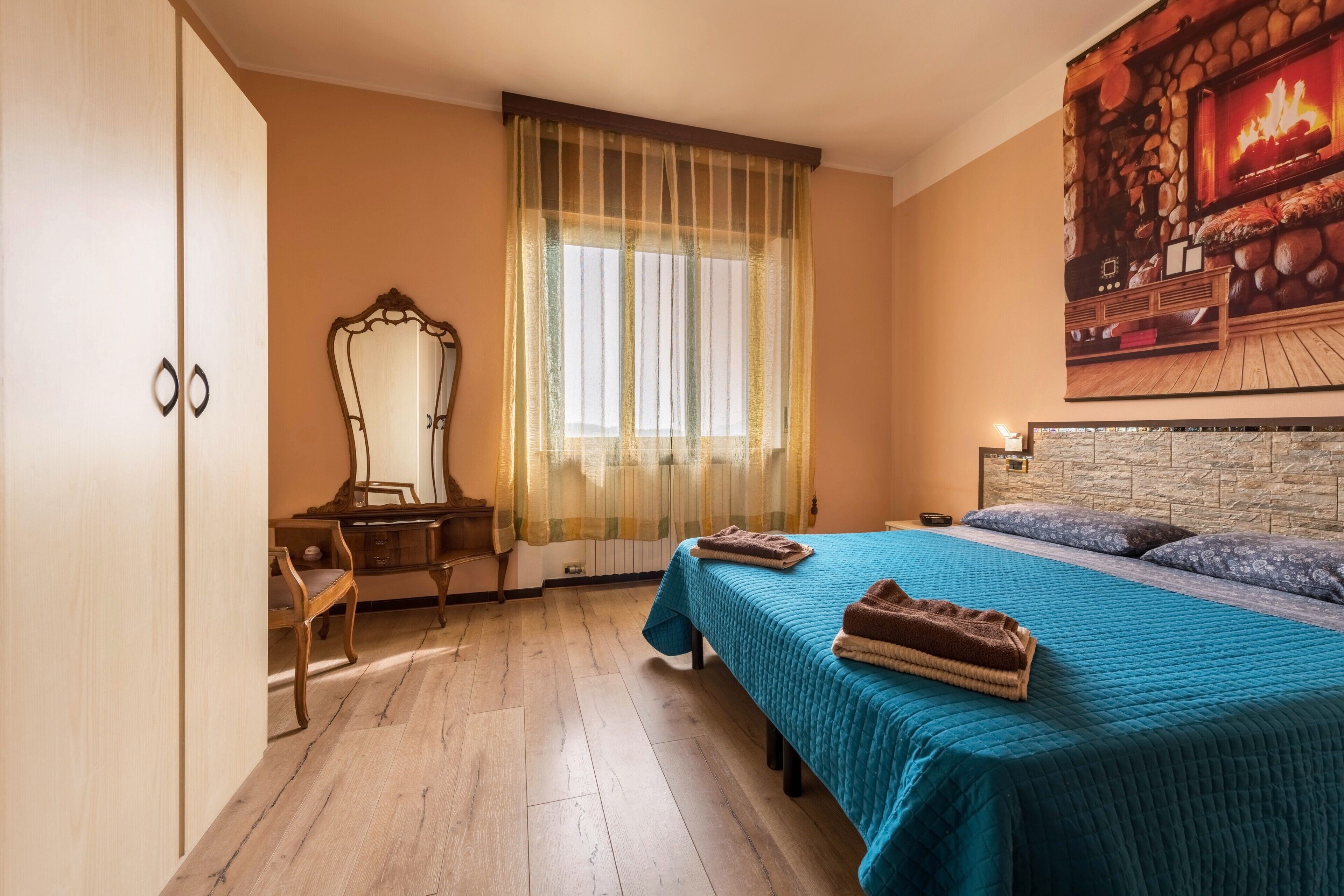 2 bedrooms, free WiFi, bed sheets, wheelchair access