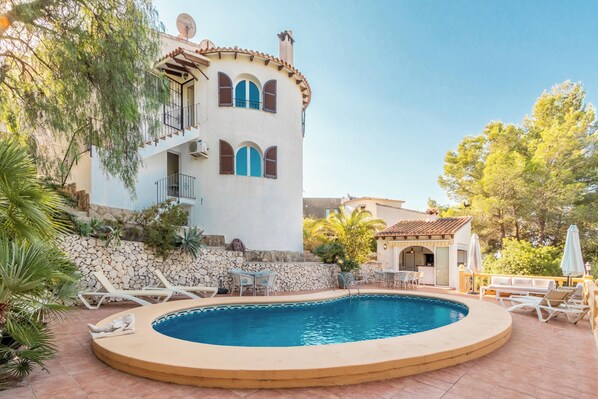 Pool - Fantastic villa - Great location with Sea View, Pool & Wi-Fi (Moraira)