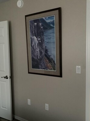 Interior - Triple "A" The Admirable Alaskan Accommodation (EAGLE RIVER)