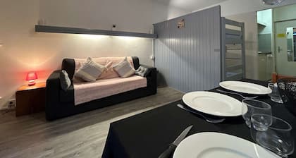 Comfortable studio for 4 with terrace, parking, wifi and pets allowed