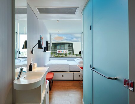 citizenM Miami Worldcenter - Image 14