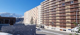 Cozy Studio for 2 near Ski Lift with Valley View, Wi-Fi & Parking
