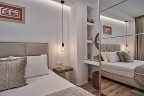 Luxury Apartment | 1 bedroom, in-room safe, individually decorated, desk - Charitos Boutique Apartment Kolonaki (Athens)
