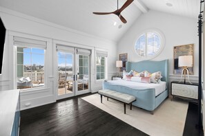 4 Schlafzimmer, Schreibtisch, kostenloses WLAN, Bettwäsche