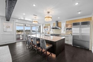 Fridge, microwave, oven, stovetop - Book for a Holiday Stay! Lake Views! Golf Cart! Watersound Bridges! 4 Bikes! (Watersound)