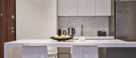 Luxury Apartment | Private kitchen | Fridge, stovetop, highchair, cookware/dishes/utensils