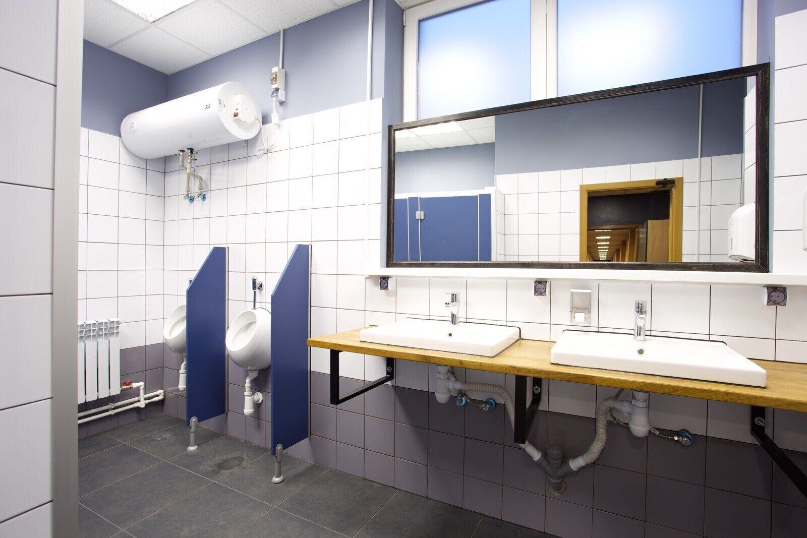 Kamar mandi bersama
