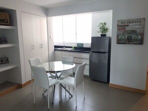 Dining - Best Location in Miraflores! Just remodeled (Lima)
