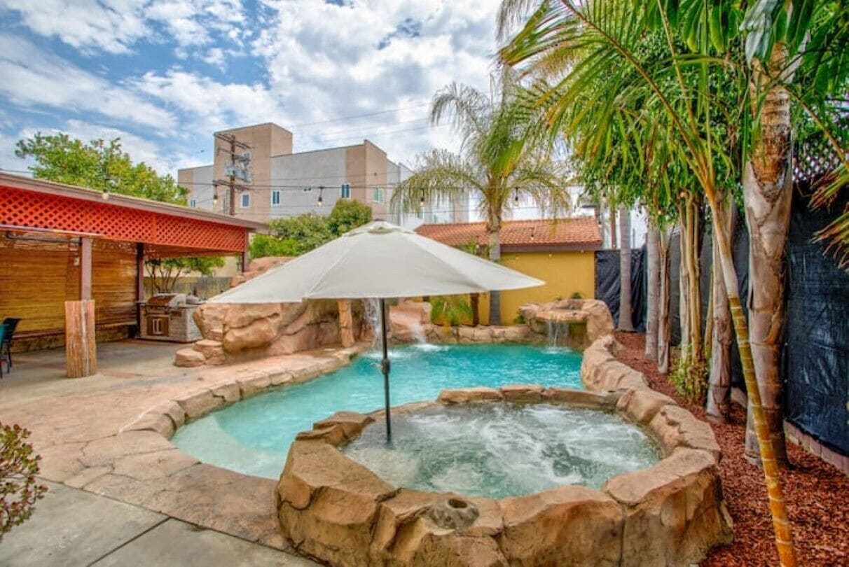 Outdoor pool, a heated pool