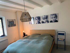 4 Schlafzimmer, kostenloses WLAN, Bettwäsche