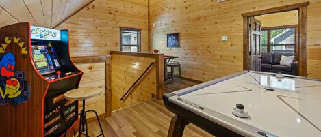 غرفة الألعاب