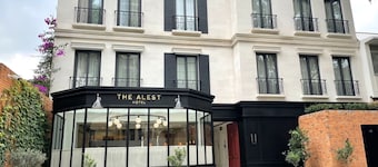 The Alest Hotel