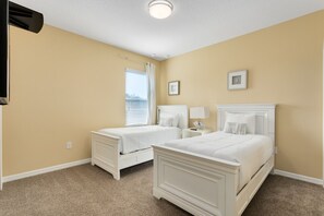 8 bedrooms, iron/ironing board, WiFi, bed sheets