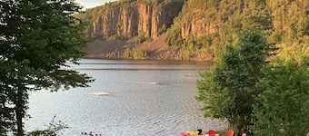 Northern Haven on a Crystal-Clear Lake (guest cabin)