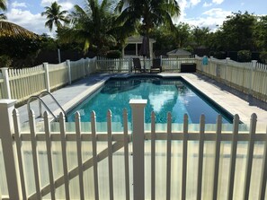 Alberca al aire libre 