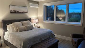 2 室のベッドルーム、デスク、アイロン / アイロン台、WiFi (無料)