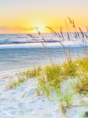 Hunter's Point Family Retreat - Nearby St Simon and Jekyll Island Beaches