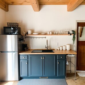 Fridge, microwave, coffee/tea maker, electric kettle