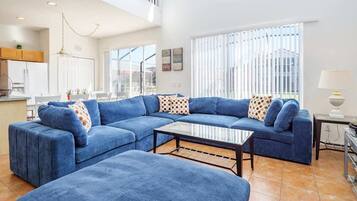 TV connectée, console de jeux vidéo, lecteur de DVD, espaces bureaux