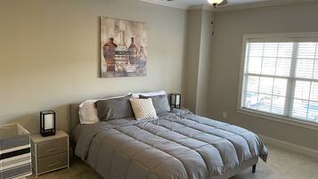 2 habitaciones, tabla de planchar con plancha, wifi y ropa de cama