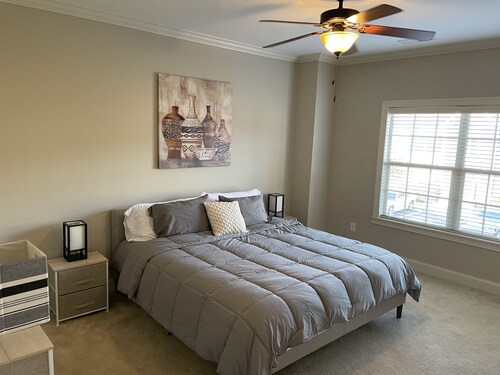 Two bedroom South Huntsville Townhouse