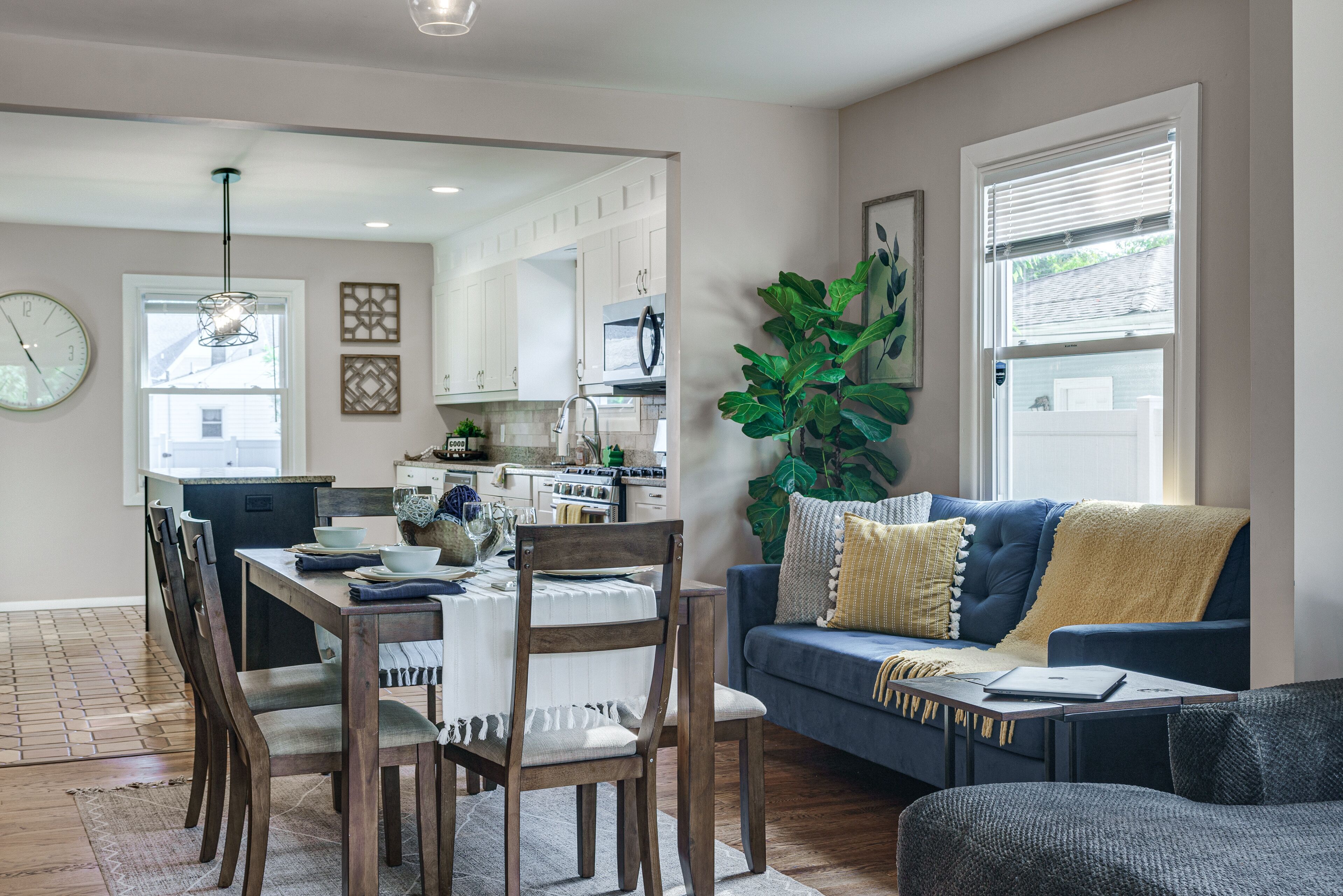 Een smart-tv en videogames