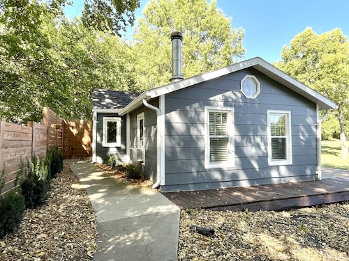 Private 3 Acre Bungalow