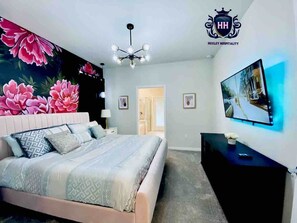 6 bedrooms, iron/ironing board, travel cot, WiFi