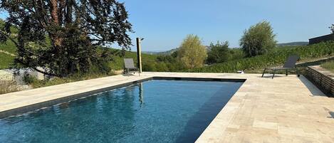 Piscine extérieure, piscine chauffée