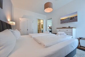 2 chambres, lit parapluie, Wi-Fi gratuit, draps fournis