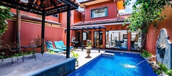 Private Pool Villa  Walking distance to the Beach