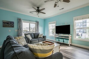 Smart-TV og DVD-spiller