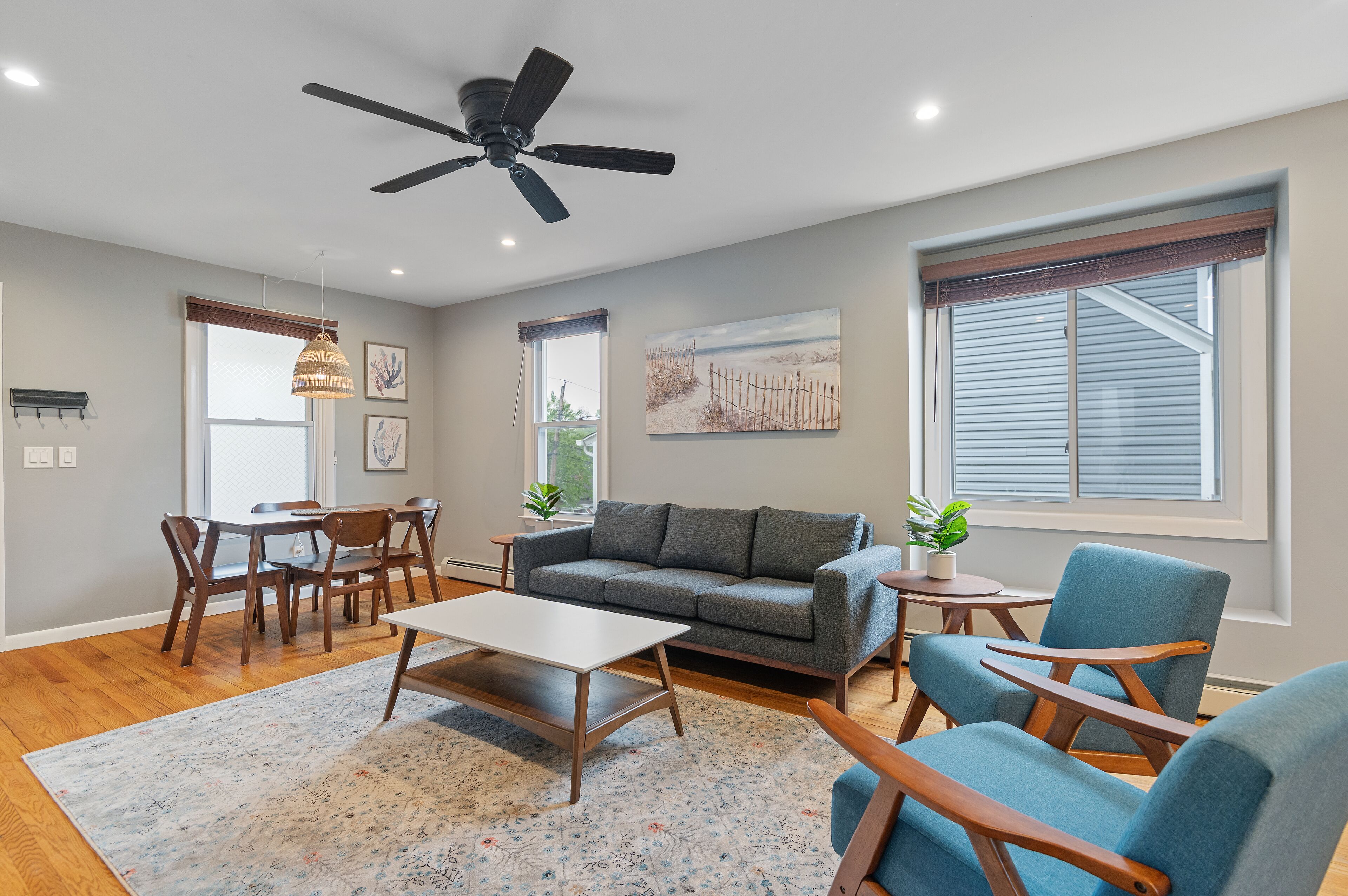 Charming Remodeled Apartment - Walk to Beach, Near Yale-UNH-VA