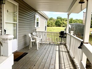 Terrace/patio - Finger Lakes Cottage (Ovid)