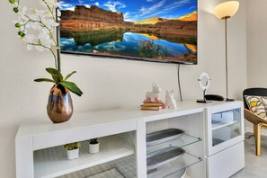 Interior - 3150-303 Condo Resort Water Park Pools near Disney (Kissimmee)