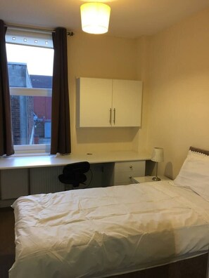 Apartment | Exterior - Impeccable 3-bed Apartment in Stockton-on-tees (Stockton-on-Tees)