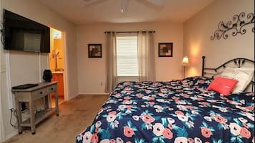 2 chambres, bureau, fer et planche à repasser, Wi-Fi gratuit