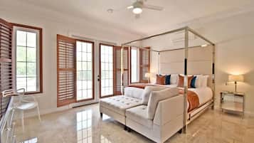 6 bedrooms, iron/ironing board, free WiFi, bed sheets