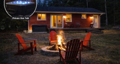 Perch - Ruby Lodge: Cozy Cabin w/ King bed | Pet Friendly