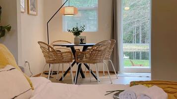 2 Schlafzimmer, kostenloses WLAN, BettwÀsche