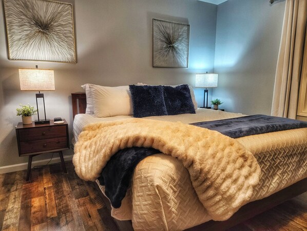2 Schlafzimmer, Schreibtisch, Bügeleisen/Bügelbrett, kostenloses WLAN